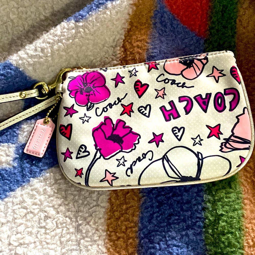 Coach wristlet. New without tags